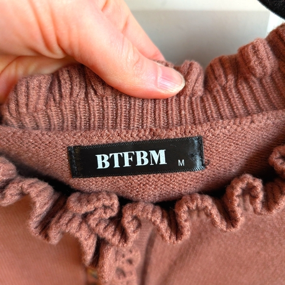BTFBM Ruffle Neck Sweater - Picture 4 of 6